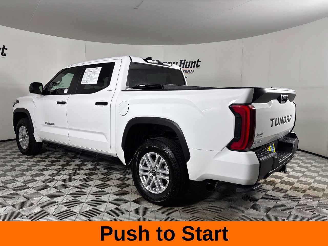Used 2026 Toyota Tundra SR5 AWD/4WD image 9