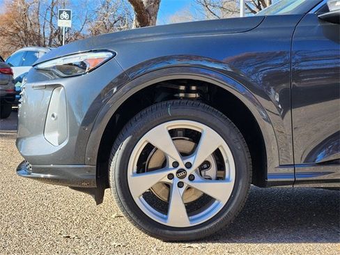 New 2025 Audi Q5 2.0T Premium Plus image 9