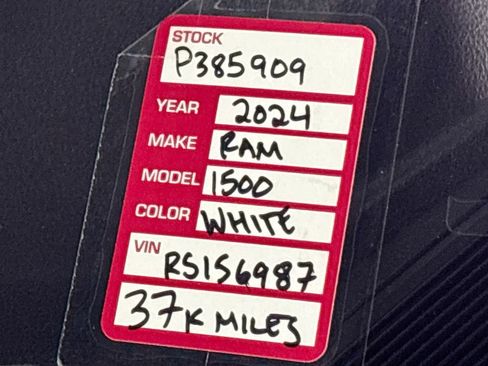 Used 2024 RAM 1500 Classic SLT image 24
