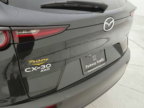 Used 2023 MAZDA CX-30 AWD 2.5 S w/ Premium Package image 31