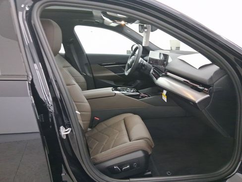 New 2026 BMW 530i image 31