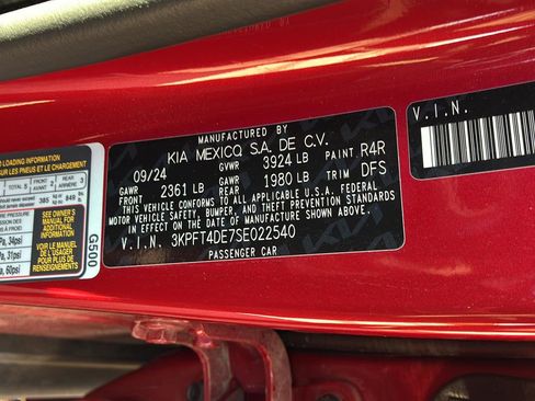 Used 2025 Kia K4 FWD image 36