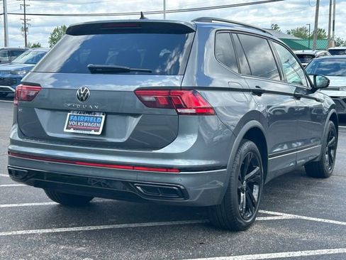Certified 2023 Volkswagen Tiguan SE R-Line FWD image 7