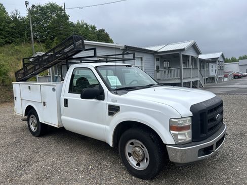 Used 2008 Ford F250 XL RWD image 10