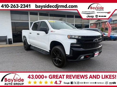 Used 2021 Chevrolet Silverado 1500 LT Trail Boss w/ LPO, Dark Essentials Package AWD/4WD image 1