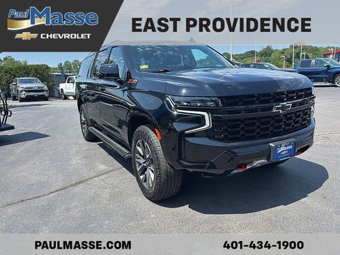 Used 2023 Chevrolet Suburban Z71 w/ Luxury Package AWD/4WD image 3