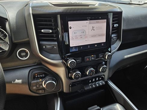 New 2026 RAM 1500 Express AWD/4WD image 16