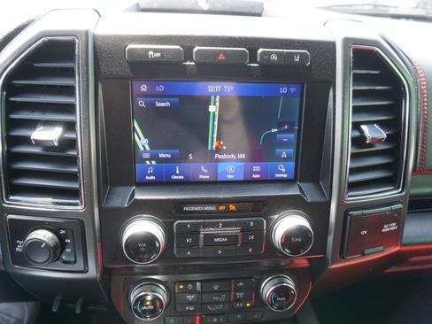 Used 2020 Ford F150 Lariat w/ Equipment Group 502A Luxury AWD/4WD image 19