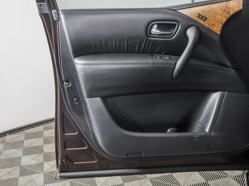 Used 2021 Nissan Armada SL w/ Captain's Chairs Package AWD/4WD image 35