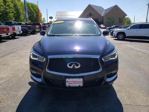 Used 2019 INFINITI QX60 Luxe w/ Essential Package AWD/4WD image 2