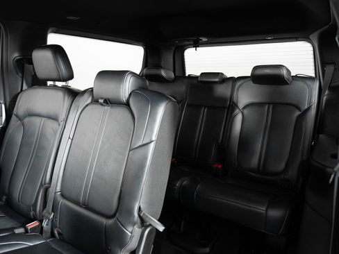 Used 2022 Jeep Wagoneer Series III image 20