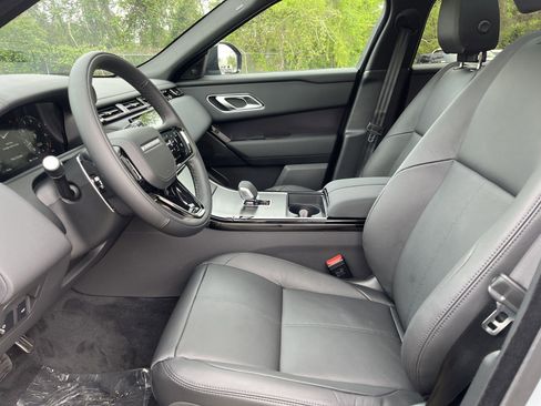 Used 2026 Land Rover Range Rover Velar Dynamic SE AWD/4WD image 4