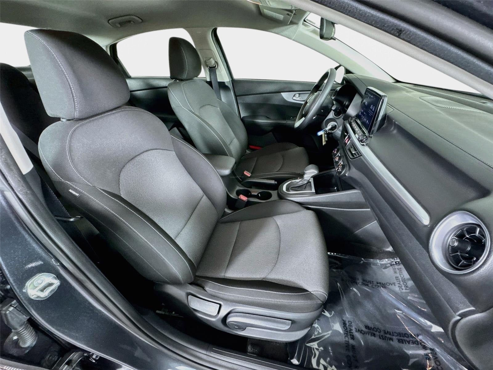 Certified 2023 Kia Forte LXS w/ LXS Technology Package FWD image 25