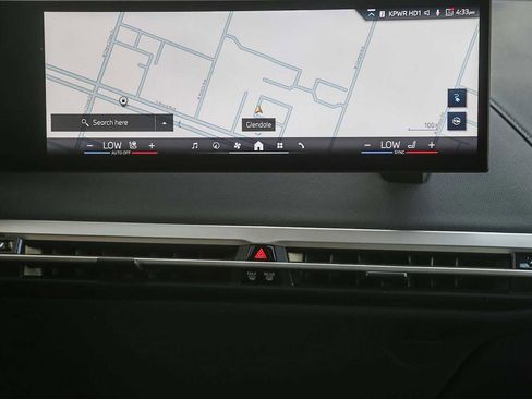 Used 2025 BMW iX xDrive50 w/ Sport Package image 10