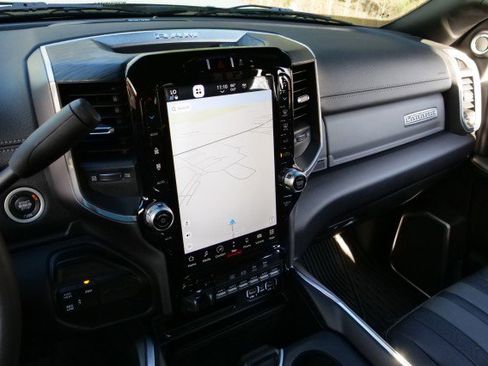 Used 2024 RAM 3500 Laramie w/ Night Edition image 18