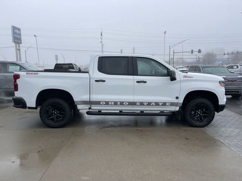 New 2025 Chevrolet Silverado 1500 Custom Trail Boss w/ LPO, Dark Essentials Package image 7