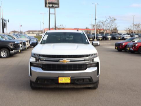 Used 2020 Chevrolet Silverado 1500 LT w/ All-Star Edition image 2