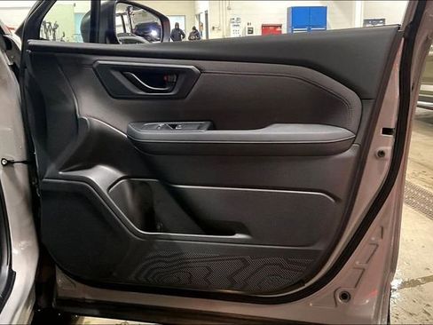 Used 2025 Subaru Forester Premium image 24