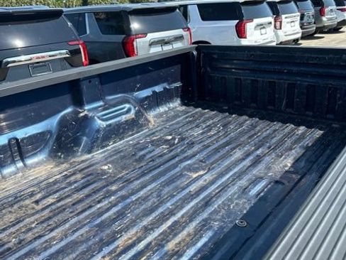Used 2014 Ford F250 XL w/ Power Equipment Group AWD/4WD image 12