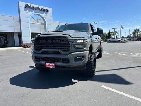 New 2026 RAM 2500 Tradesman AWD/4WD image 2