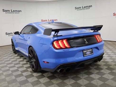 Used 2022 Ford Mustang Shelby GT500 w/ Carbon Fiber Track Pack RWD image 20