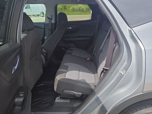 Used 2024 Chevrolet Blazer LT w/ Convenience Package FWD image 12