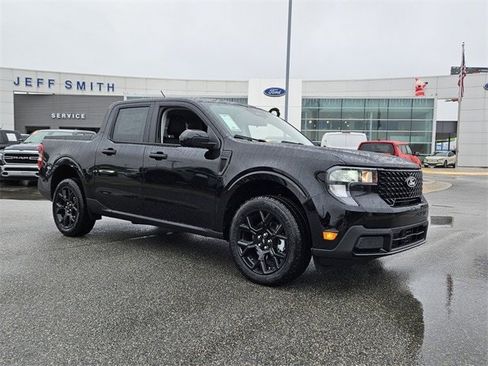 New 2025 Ford Maverick XLT w/ Black Appearance Package image 29