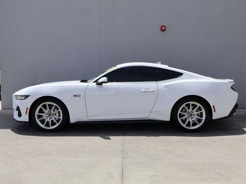 Used 2024 Ford Mustang GT Premium RWD image 2