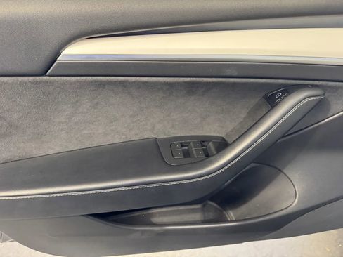 Used 2022 Tesla Model 3 Long Range image 13