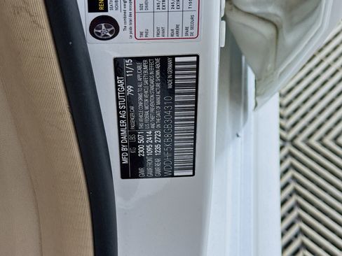 Used 2016 Mercedes-Benz E 350 Sedan w/ Premium Package image 39