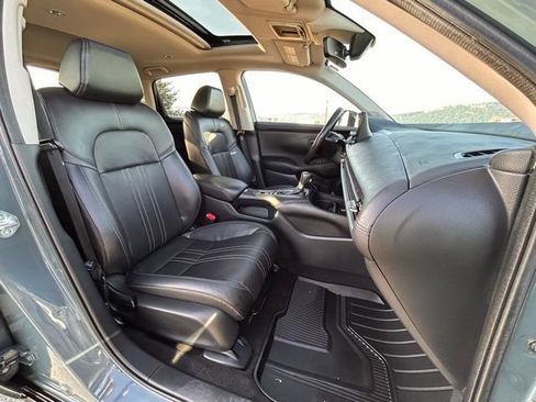 Used 2023 Honda HR-V EX-L image 34