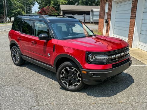 Used 2021 Ford Bronco Sport Outer Banks AWD/4WD image 24