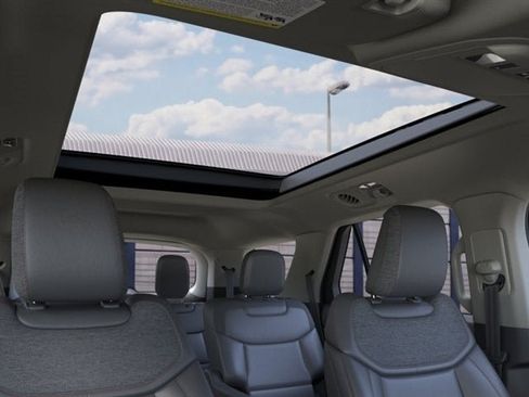 New 2026 Ford Explorer Active w/ Active Comfort Package AWD/4WD image 68