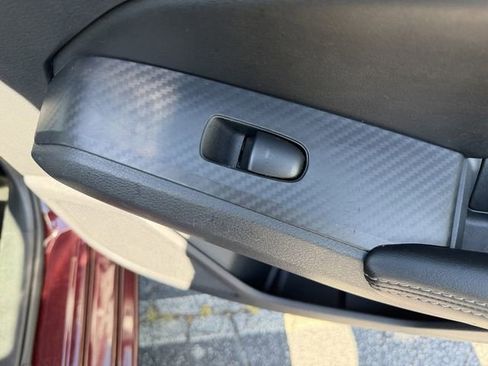 Used 2025 Nissan Altima 2.5 SV image 25