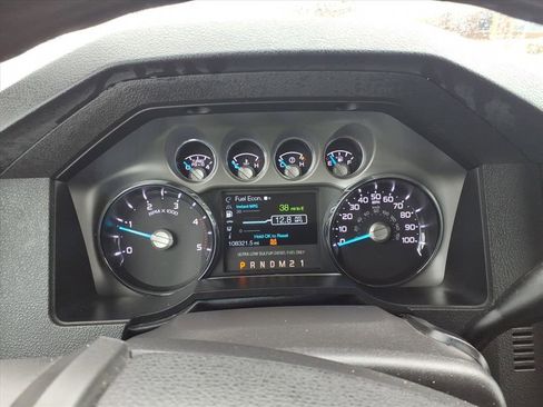 Used 2016 Ford F350 Platinum w/ Snow Plow Prep Package image 15