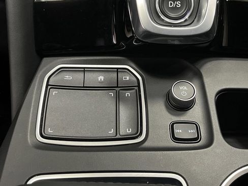 Used 2023 Acura MDX SH-AWD w/ Technology Package image 25