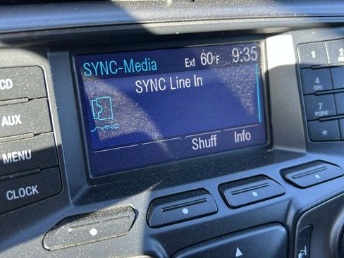 Used 2013 Ford Edge SE image 8