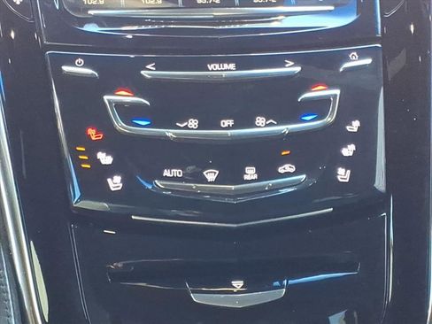 Used 2015 Cadillac Escalade Platinum image 7