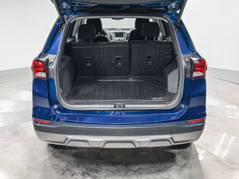 Used 2023 Chevrolet Equinox LT AWD/4WD image 6