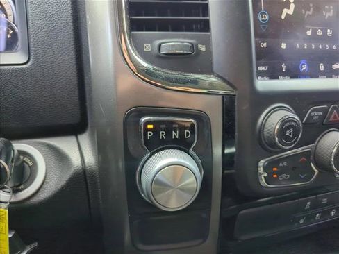 Used 2018 RAM 1500 Sport RWD image 7