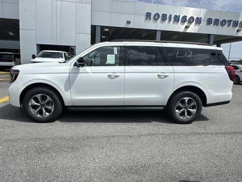 New 2027 Ford Expedition Max Active RWD image 8