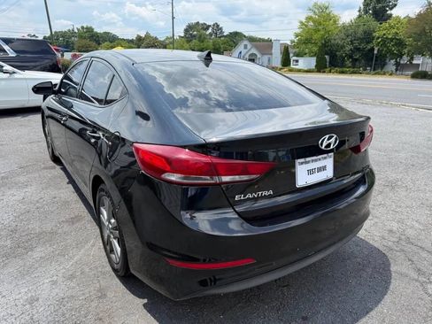 Used 2018 Hyundai Elantra SEL FWD image 7
