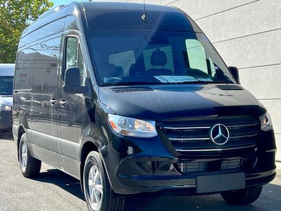 New 2024 Mercedes-Benz Sprinter 2500