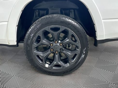 Used 2021 RAM 1500 Limited w/ Night Edition AWD/4WD image 32