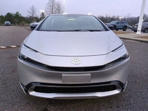 New 2026 Toyota Prius Plug-In Hybrid image 8