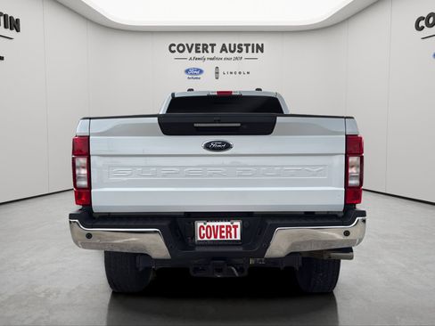 Used 2020 Ford F350 Lariat w/ Lariat Ultimate Package AWD/4WD image 4