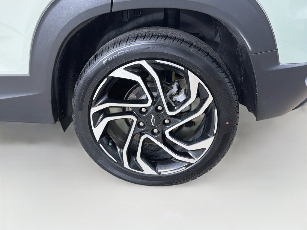 Used 2024 Chevrolet TrailBlazer RS AWD/4WD image 29