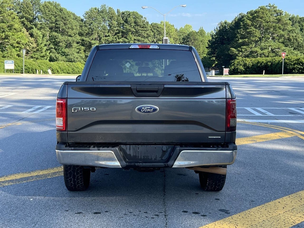 Used 2016 Ford F150 XLT RWD image 5