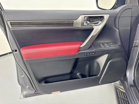 Used 2023 Lexus GX 460 Premium image 44