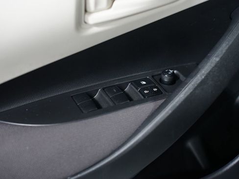 Certified 2023 Toyota Corolla LE image 28